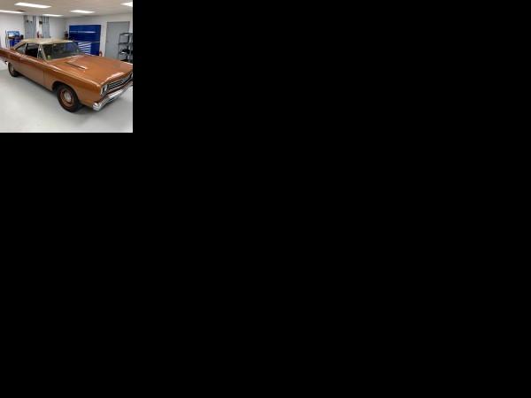 Others Kevin Hart’s 1969 Plymouth Roadrunner by Salvaggio Design (1969) - picture 13 of 13