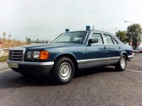 Mercedes-Benz S-Class W126 (1979)