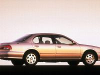 Infiniti I30 Sedan (1999)