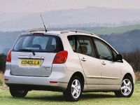 Toyota Corolla Verso (2002)