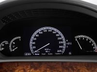 Mercedes-Benz S-Class (2006)