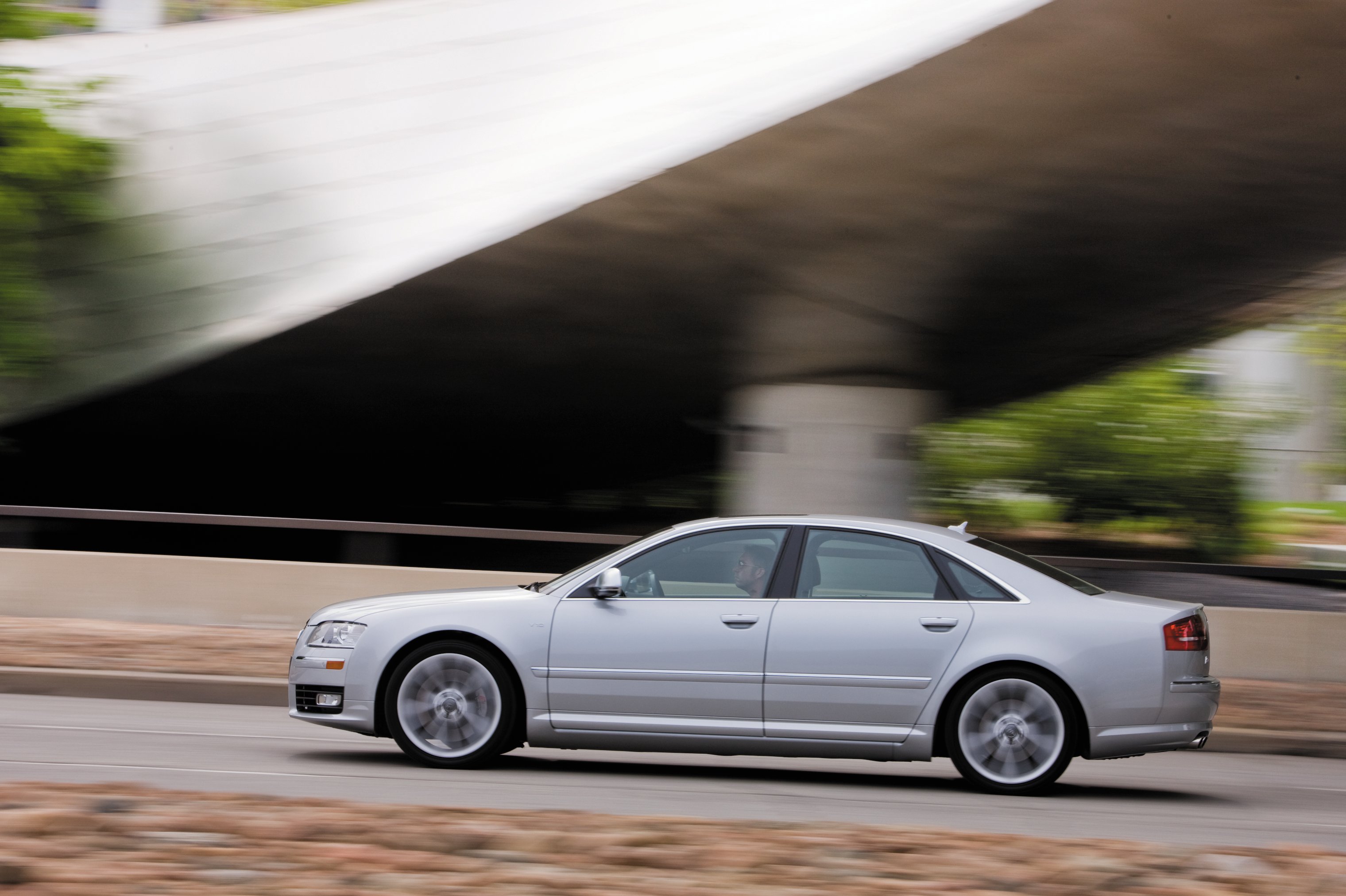 Audi S8