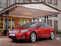 Buick Regal (2008) - picture 7 of 36