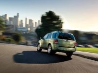 Ford Escape Hybrid (2008) - picture 5 of 6
