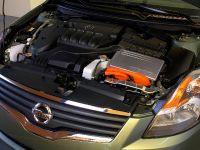 Nissan Altima Hybrid (2008) - picture 8 of 10