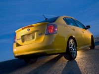 Nissan Sentra SE-R (2008) - picture 2 of 12