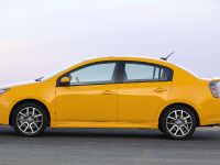 Nissan Sentra SE-R (2008) - picture 7 of 12
