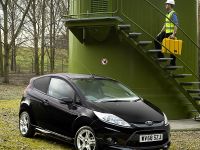 Ford Fiesta SportVan (2009) - picture 4 of 5