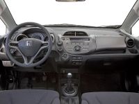 Honda Fit (2009) - picture 1 of 17