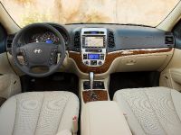 Hyundai Santa Fe (2009) - picture 6 of 9