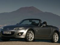 Mazda MX-5 (2009) - picture 1 of 12