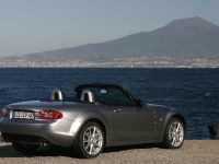 Mazda MX-5 (2009) - picture 3 of 12