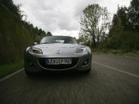 Mazda MX-5 (2009) - picture 8 of 12