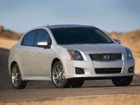 Nissan Sentra SE-R (2009) - picture 6 of 8