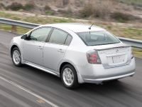 Nissan Sentra SR (2009) - picture 6 of 23