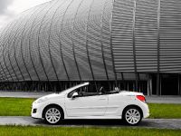 Peugeot 207 CC (2009) - picture 2 of 16