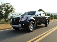 Suzuki Equator (2009) - picture 4 of 12