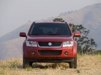 Suzuki Grand Vitara (2009) - picture 3 of 12