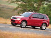 Suzuki Grand Vitara (2009) - picture 7 of 12