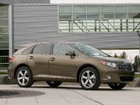 Toyota Venza (2009) - picture 4 of 22