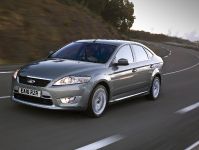 Ford Mondeo (2010) - picture 2 of 5