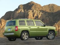 Jeep Patriot Limited (2010) - picture 1 of 5