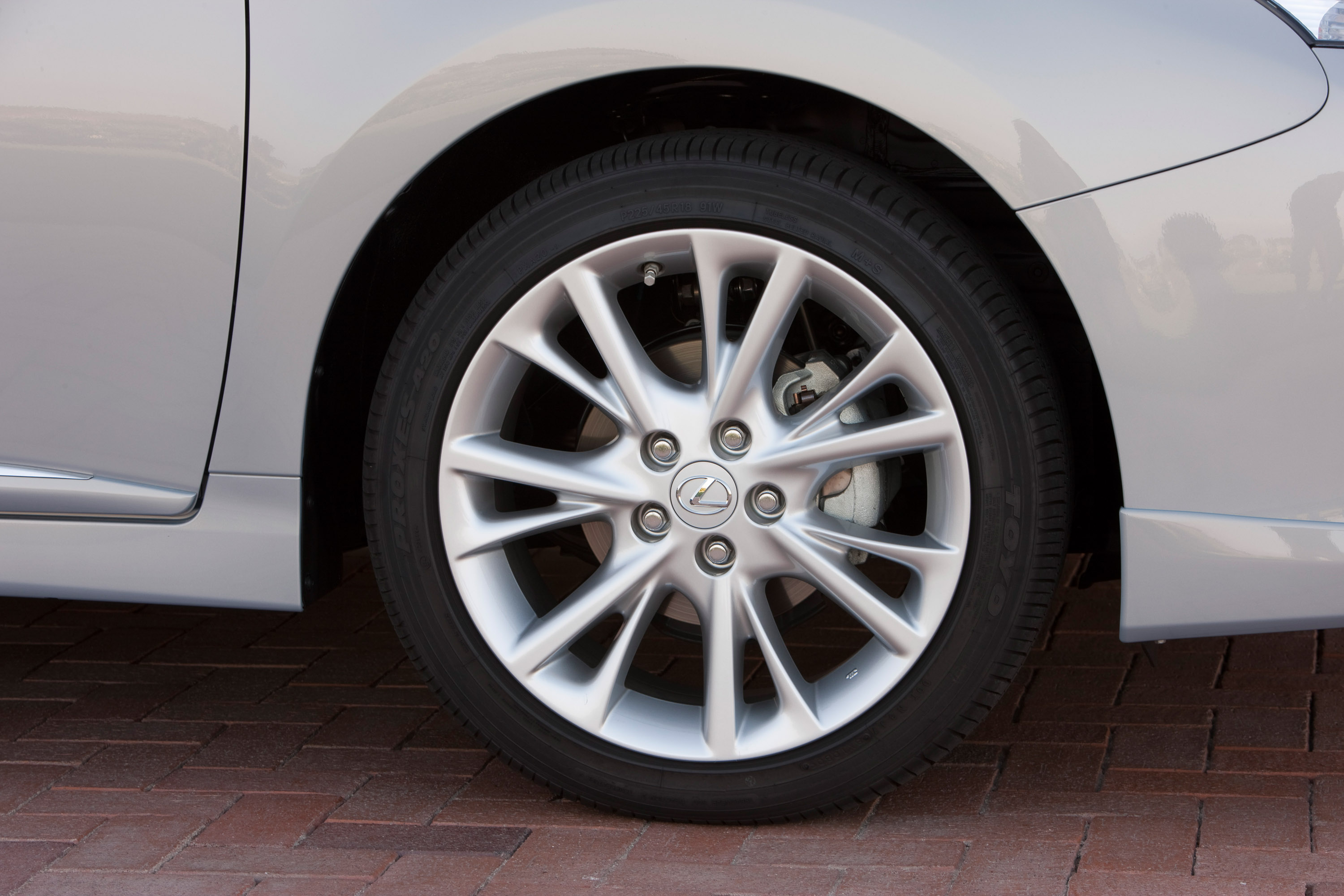 Lexus HS 250h