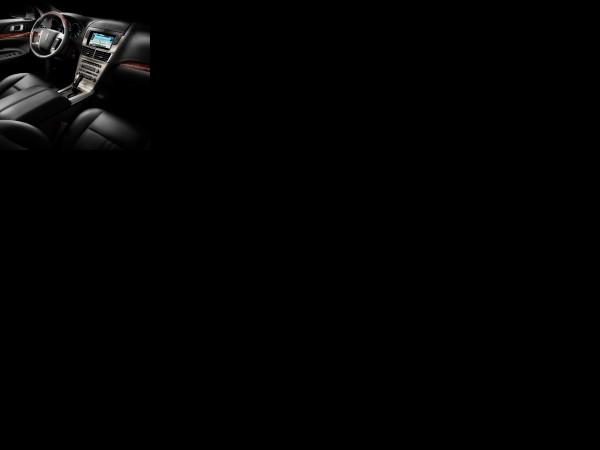 Lincoln MKT (2010) - picture 25 of 25