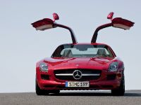 Mercedes-Benz SLS AMG (2010) - picture 6 of 36