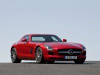 Mercedes-Benz SLS AMG (2010) - picture 7 of 36