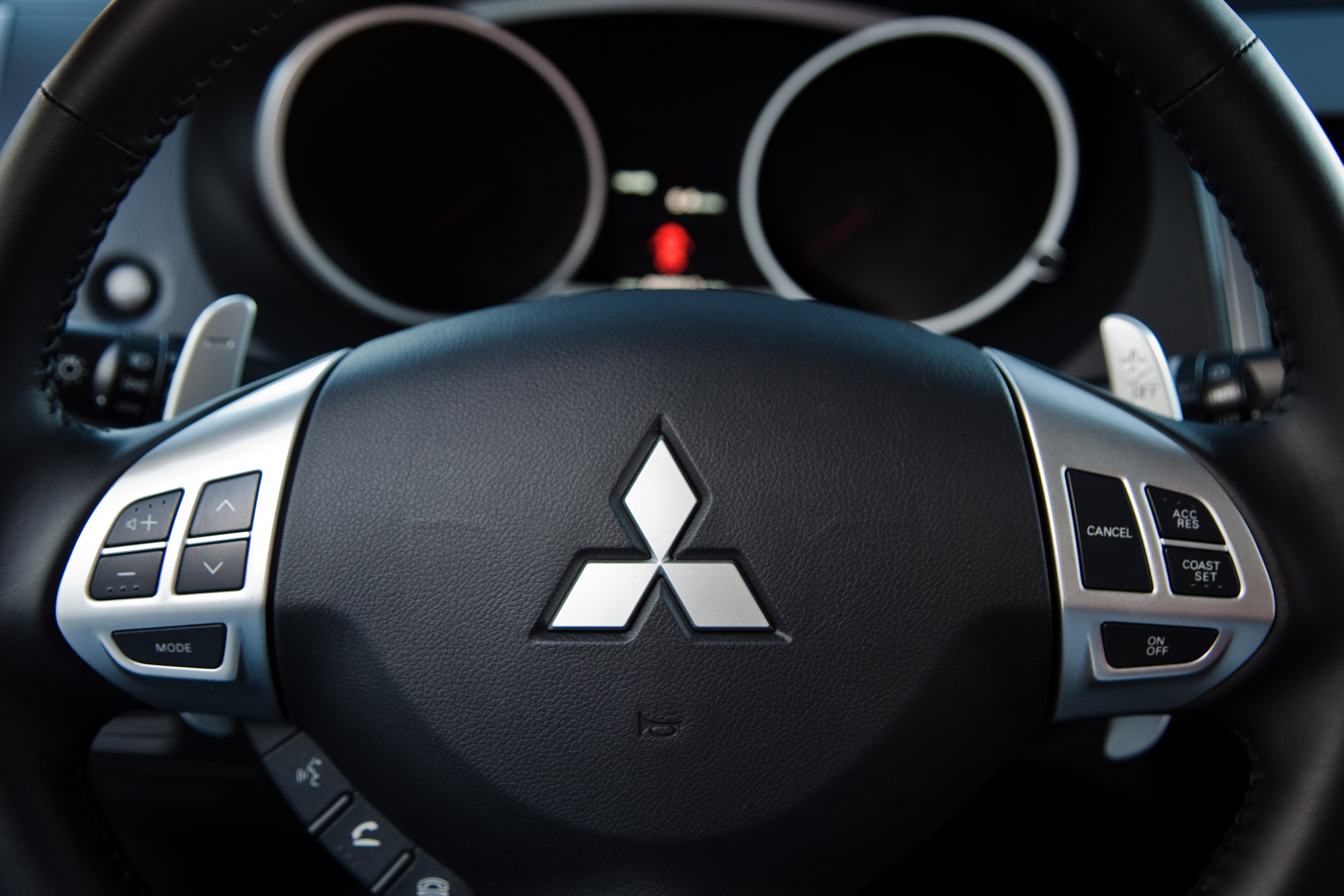 Mitsubishi Outlander SE
