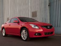 Nissan Altima Coupe (2010) - picture 7 of 23