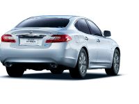 Nissan Fuga Hybrid (2010) - picture 3 of 15