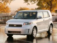 Scion xB (2010) - picture 4 of 25