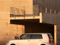 Scion xB (2010) - picture 7 of 25