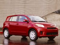 Scion xD (2010) - picture 8 of 31