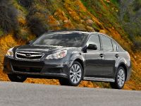 Subaru Legacy Sedan 2.5i (2010) - picture 4 of 10