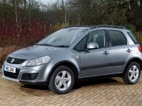 Suzuki SX4 (2010) - picture 1 of 10