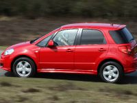 Suzuki SX4 (2010) - picture 8 of 10