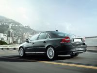 Volvo S80 (2010) - picture 4 of 8