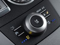 Aston Martin Rapide Luxe (2011) - picture 5 of 8