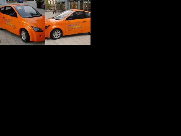 Axon Plug-in Hybrid (2011) - picture 1 of 2