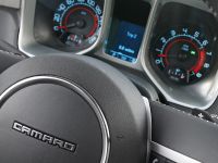 Chevrolet Camaro Convertible (2011) - picture 4 of 11