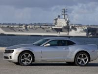 Chevrolet Camaro (2011) - picture 3 of 14