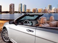 Chrysler 200 Convertible (2011) - picture 8 of 27
