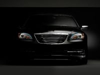 Chrysler 200 Sedan (2011) - picture 8 of 15