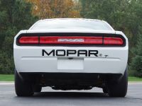 Dodge Challenger Drag Pak (2011) - picture 5 of 10