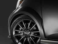 Five Axis Scion iQ (2011) - picture 5 of 5