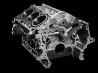 Ford Mustang V-6 (2011) - picture 3 of 19