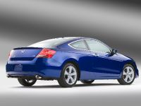 Honda Accord EX-L V6 Coupe (2011) - picture 5 of 11